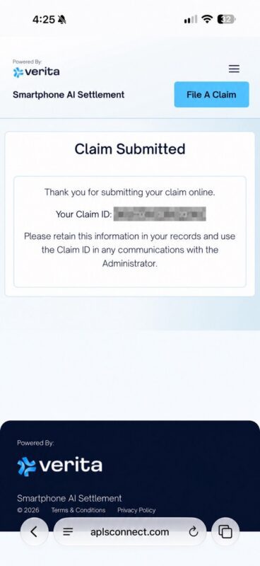Claim Submitted 신청 완료 화면. 클레임 번호는 가렸습니다.